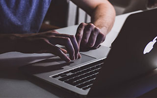 黑料社下载热传的明星黑料截图解释清楚后发现话术套路对不上你也刷到过吗？